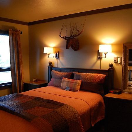Highland Haven Creekside Inn إيفيرغرين المظهر الخارجي الصورة
