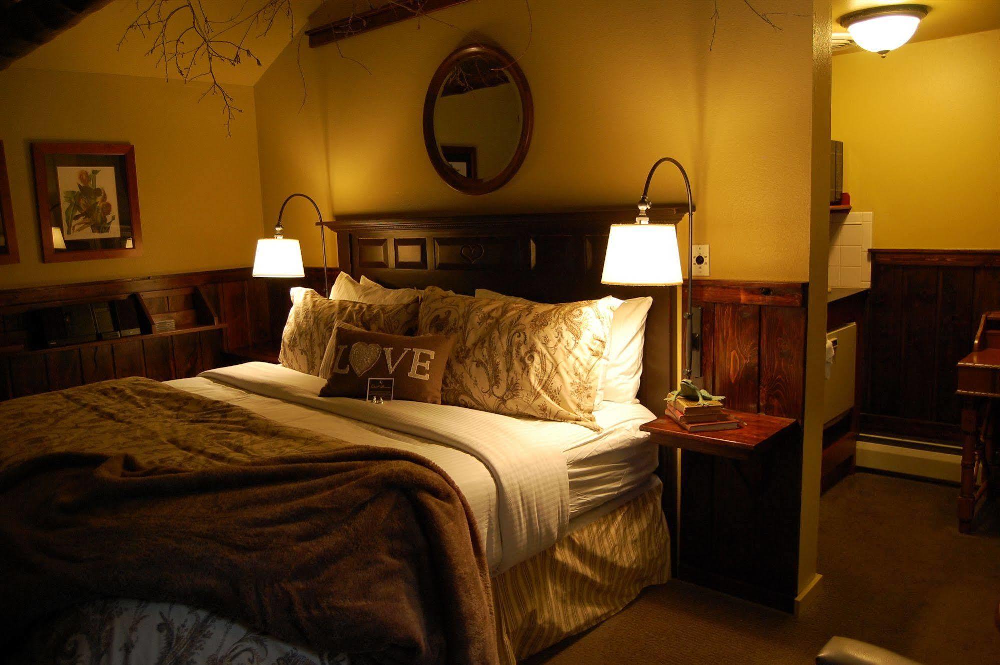 Highland Haven Creekside Inn إيفيرغرين المظهر الخارجي الصورة
