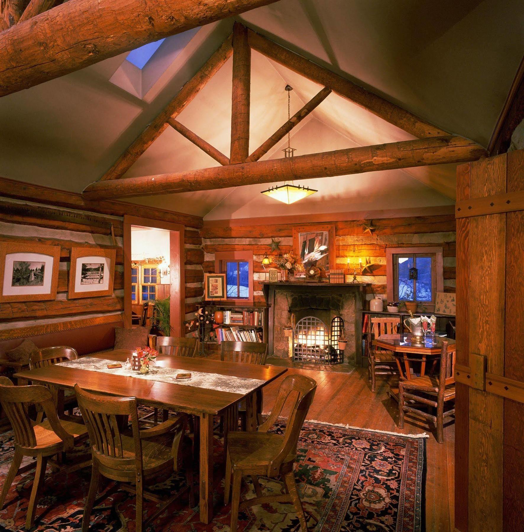 Highland Haven Creekside Inn إيفيرغرين المظهر الخارجي الصورة